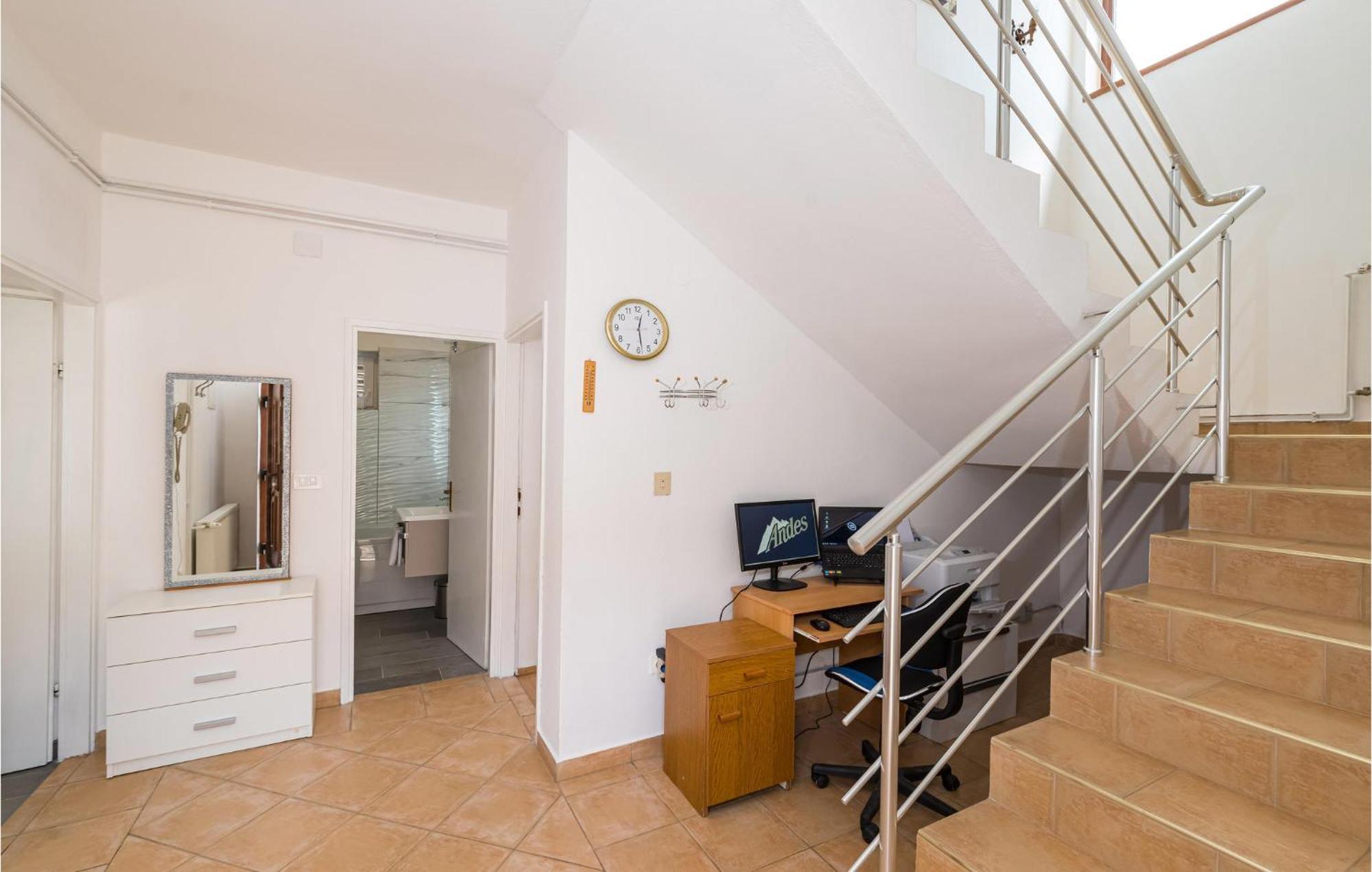 Pet Friendly Home In Murvica With Kitchen Buitenkant foto
