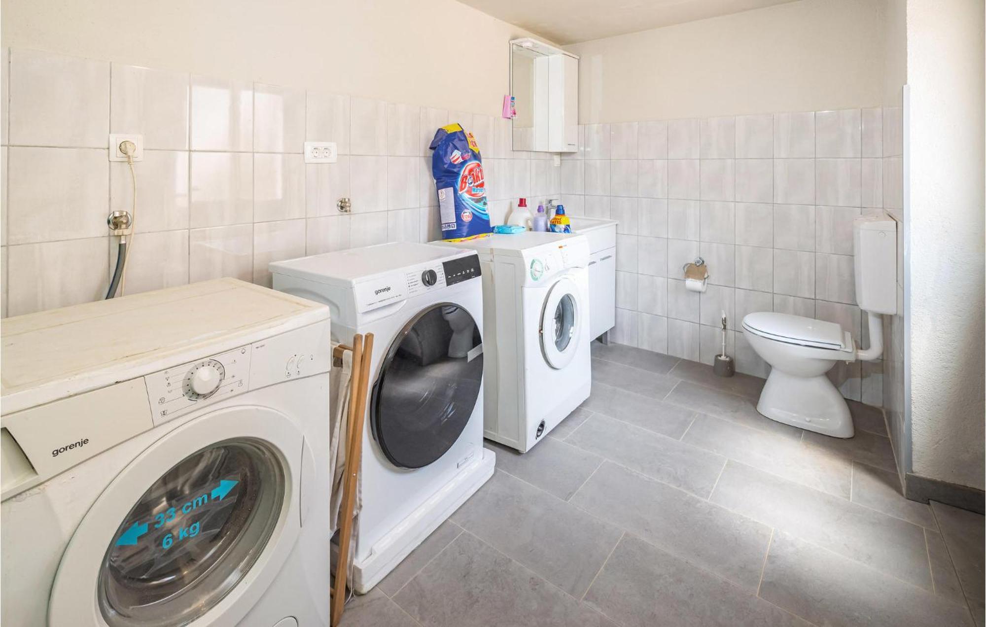 Pet Friendly Home In Murvica With Kitchen Buitenkant foto